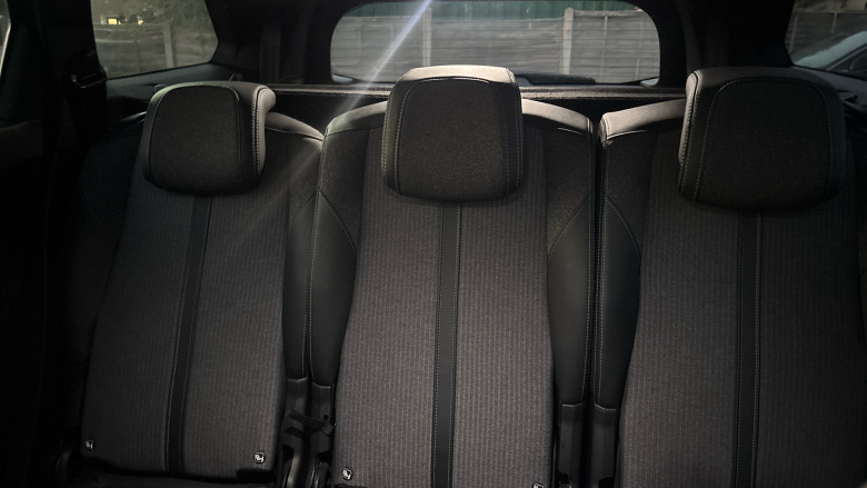 Peugeot 5008 1.2 Hybrid 136 Allure Premium+ 5dr e-DSC6 Petrol Estate